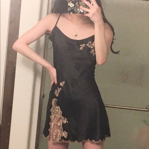 Victoria's Secret Slip Dress TRADED - Picture 4 of 4